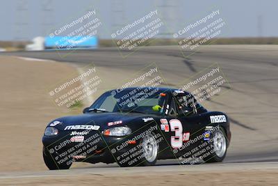 media/Oct-29-2022-CalClub SCCA (Sat) [[e05833b2e9]]/Race Group 3/Qualifying (Outside Grapevine)/